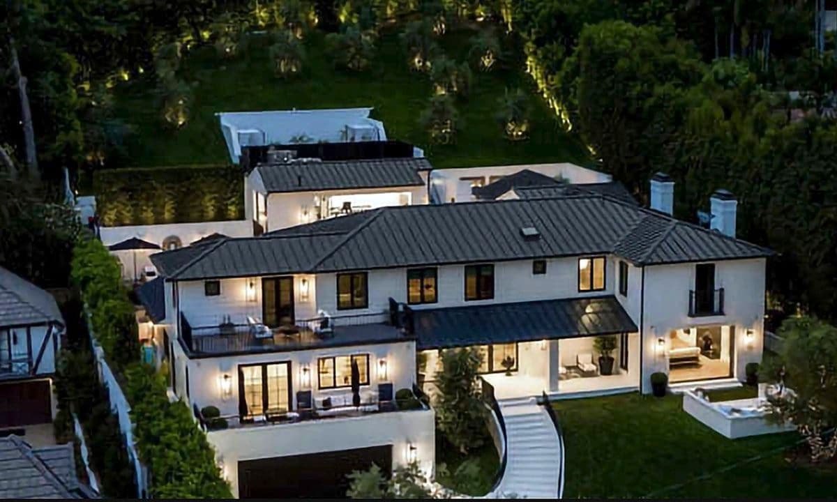 Rihanna’s new $13.8 million Beverly Hills mansion