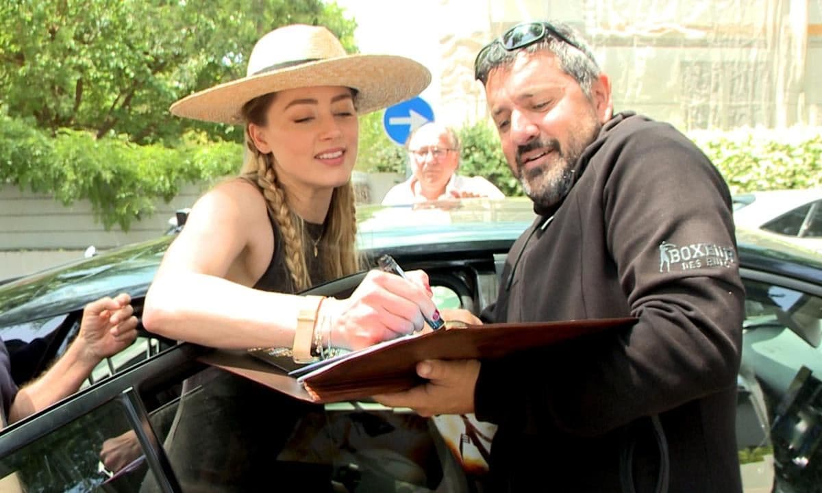 National Police Go To Amber Heard's Home In Madrid