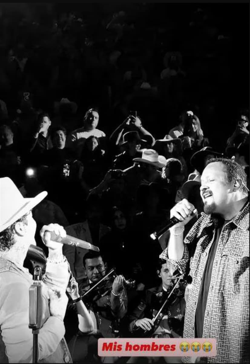 Pepe and Christian Nodal sing together for the first time