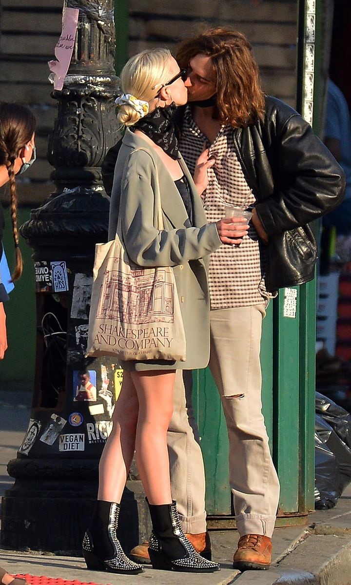 Anya Taylor Joy kissing rumored boyfriend