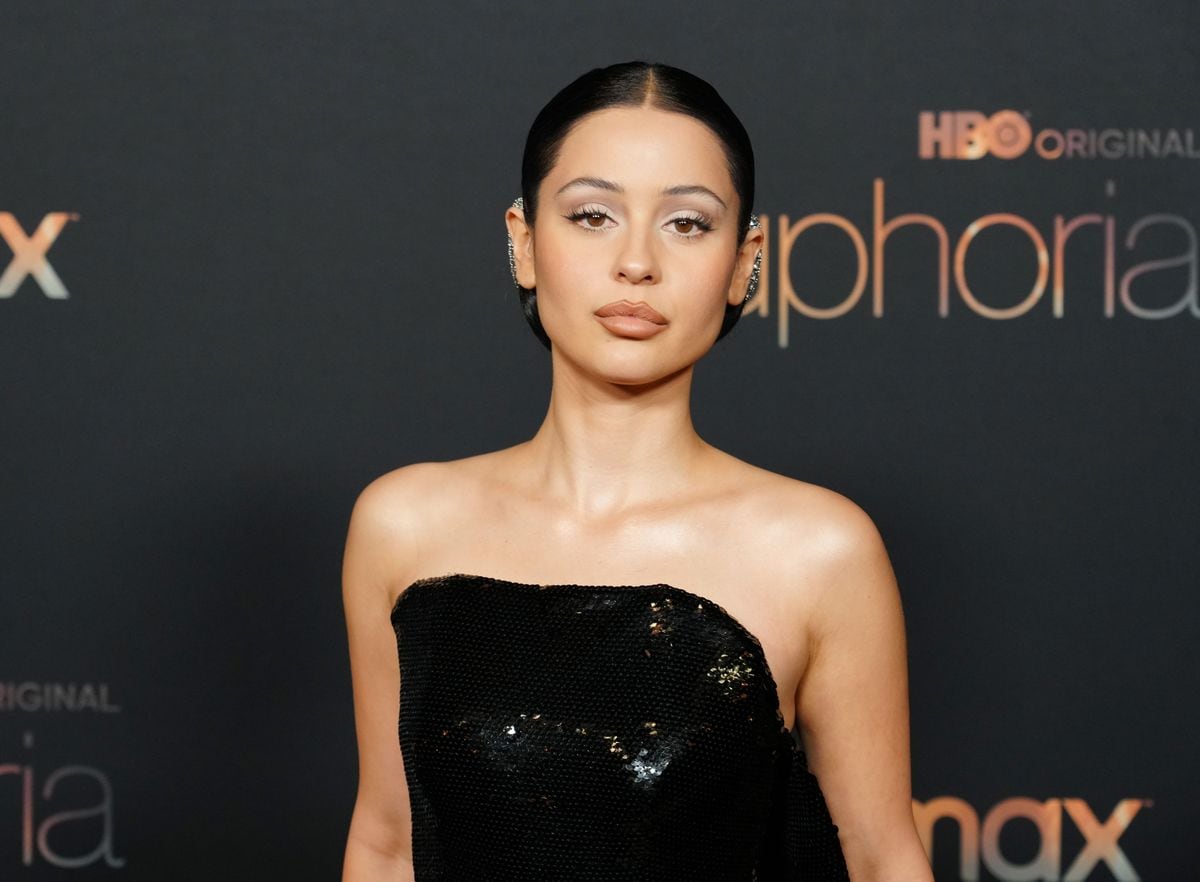 Rosalia found an unexpected mentor in her co-star Alexa Demie.