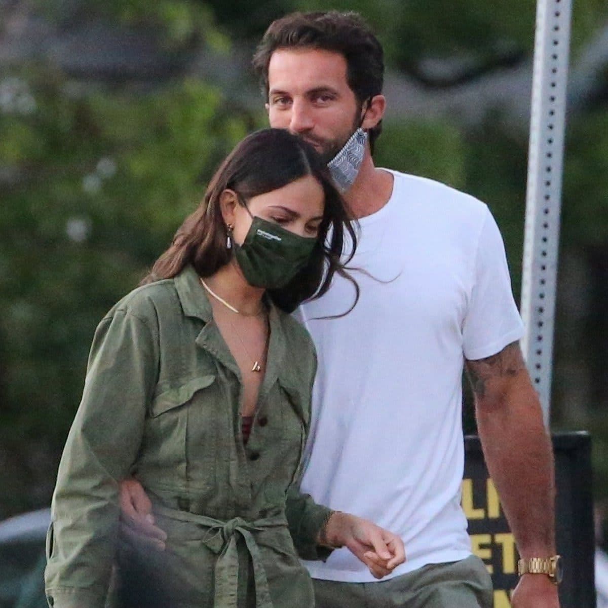 Eiza Gonzalez's new romance.