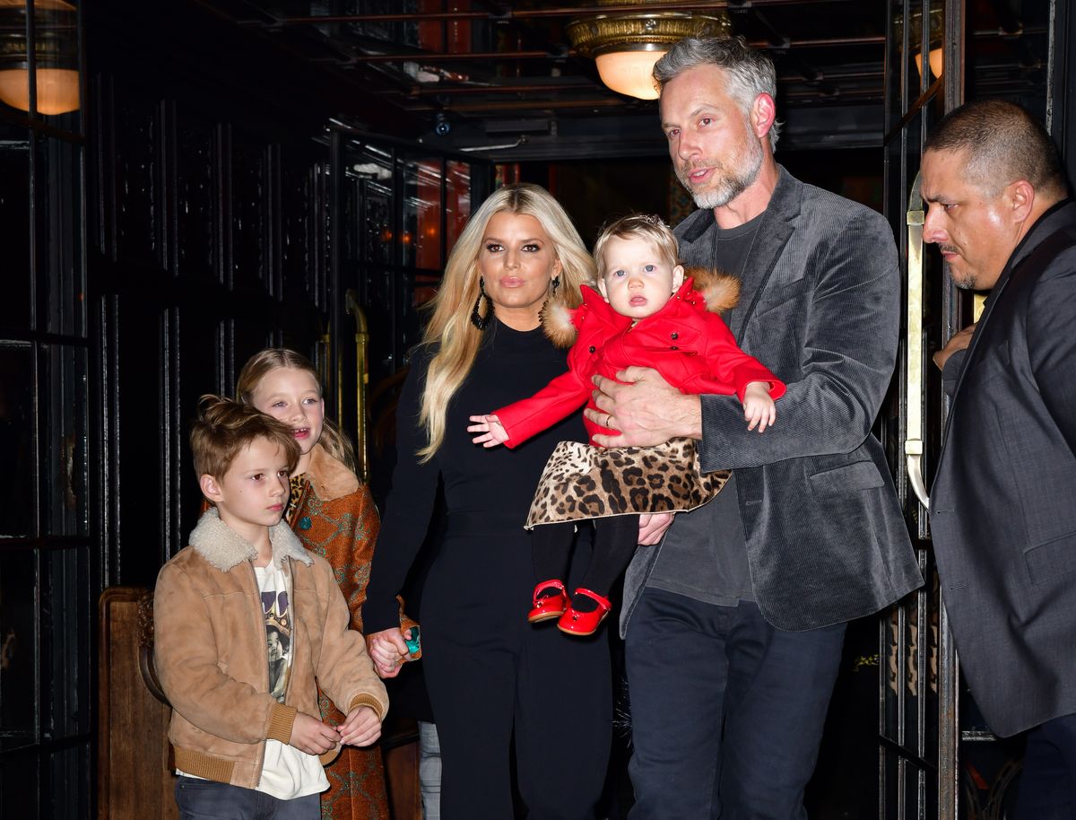 NEW YORK, NY - FEBRUARY 04:  Ace Knute Johnson, Maxwell Drew Johnson, Jessica Simpson, Birdie Mae Johnson and Eric Johnson seen on the streets of Manhattan on February 4, 2020 in New York City.  (Photo by James Devaney/GC Images)