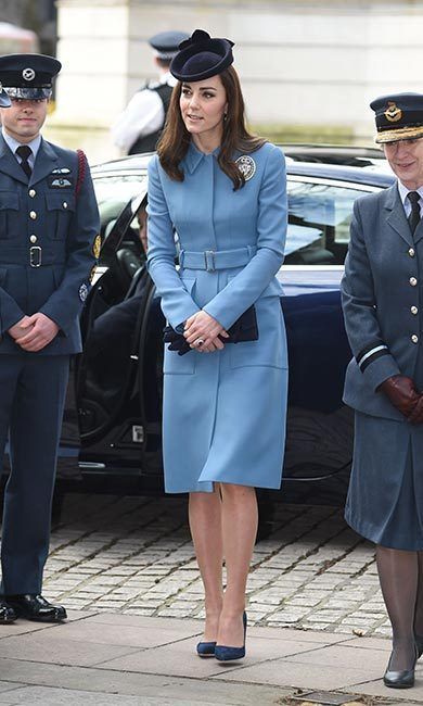 The Duchess of Cambridge opted for a recycled piece from her wardrobe for the occasion, bringing back her pale-blue Alexander McQueen coat to kick off the event. Her navy blue suede shoes are by Gianvito Rossi.
<br>
Photo: Getty Images