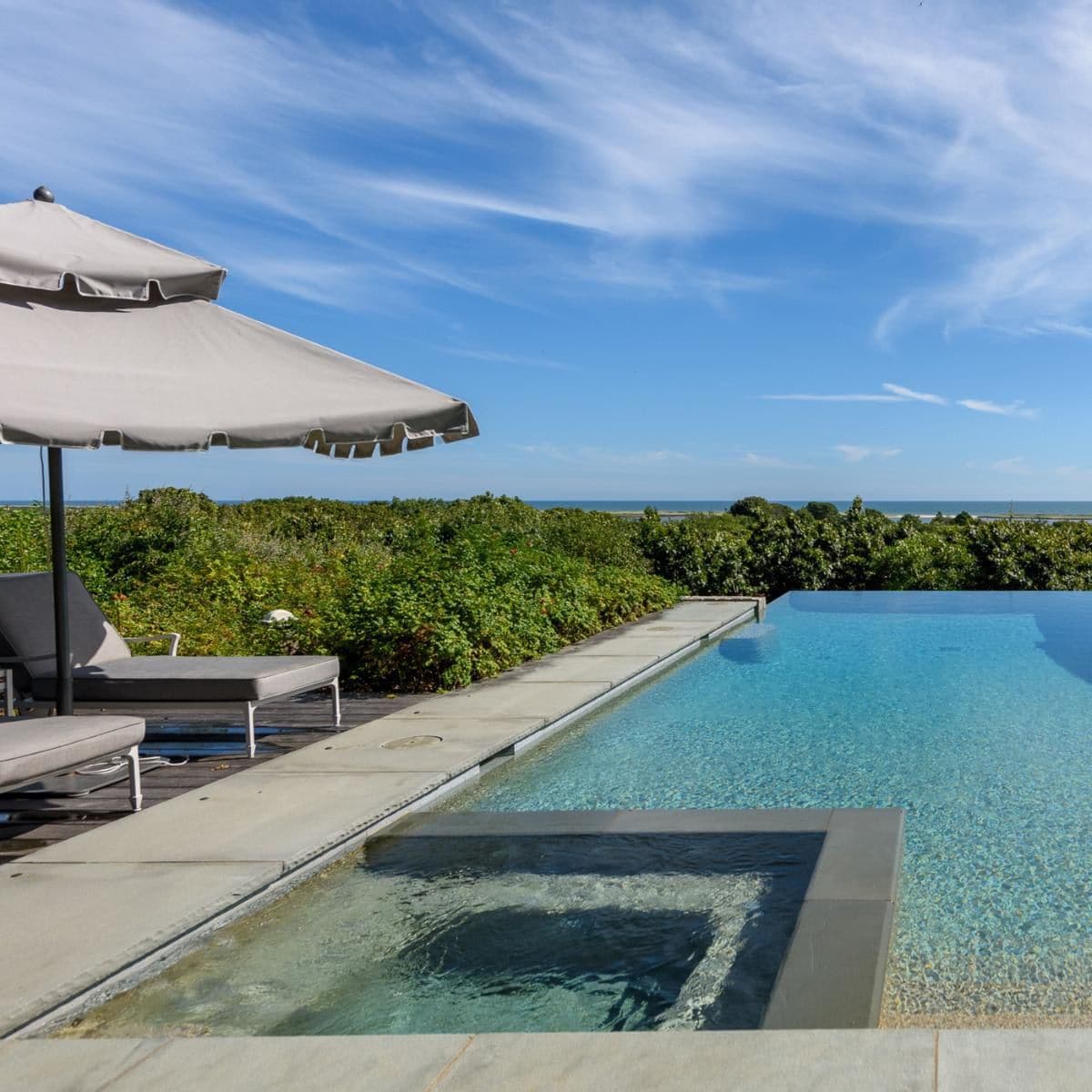 Obama's Martha's Vineyard vacation home is on sale