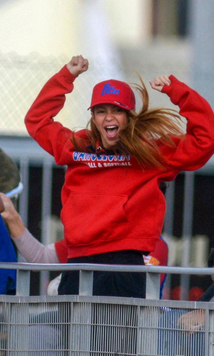 Shakira Milan game