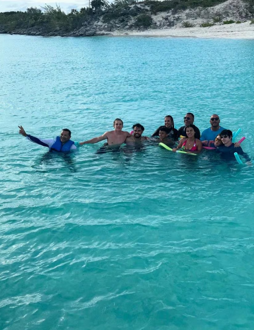 The twins splash into 17 with a beach day full of joy and great company.