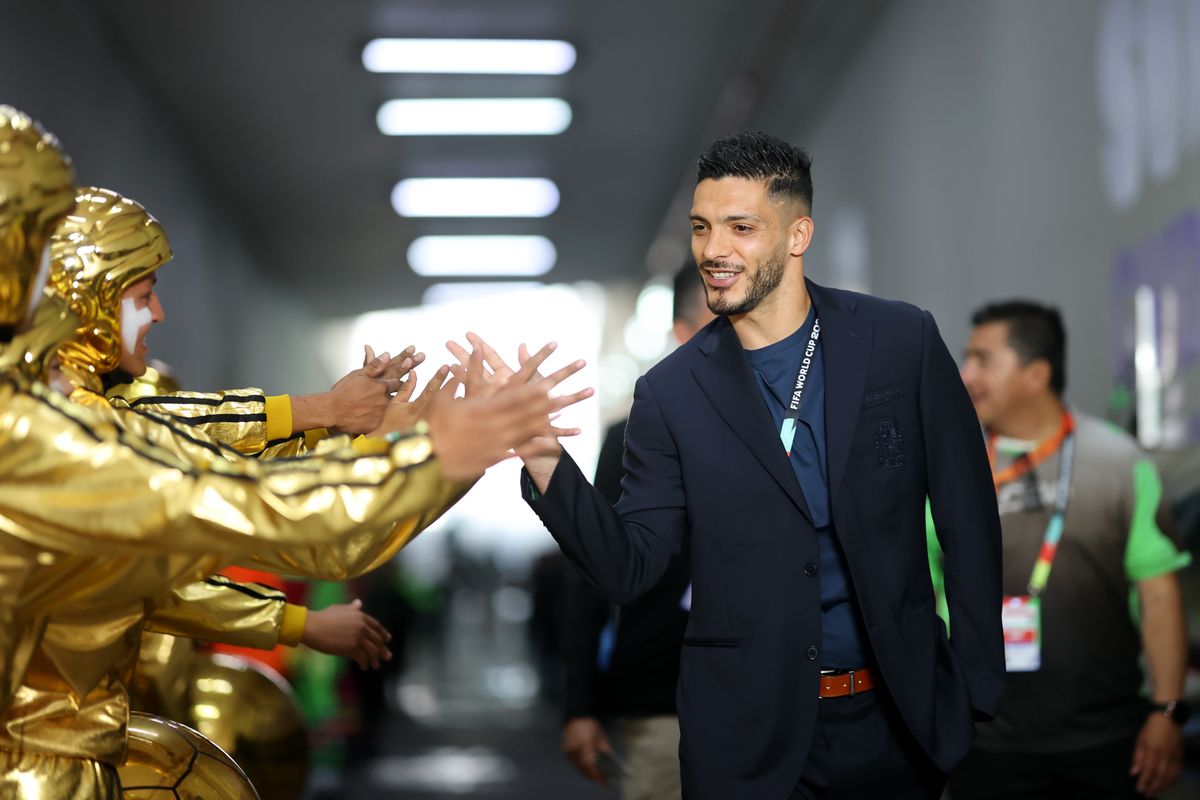 Before reaching Europe's elite leagues, Jiménez developed through Club América's academy, where his professional journey first began.