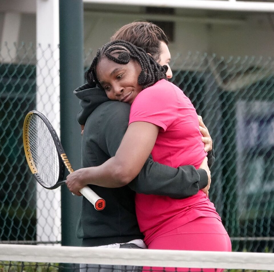 Confirmed Venus Williams Is Engaged To Andrea Preti See The Ring - snledro