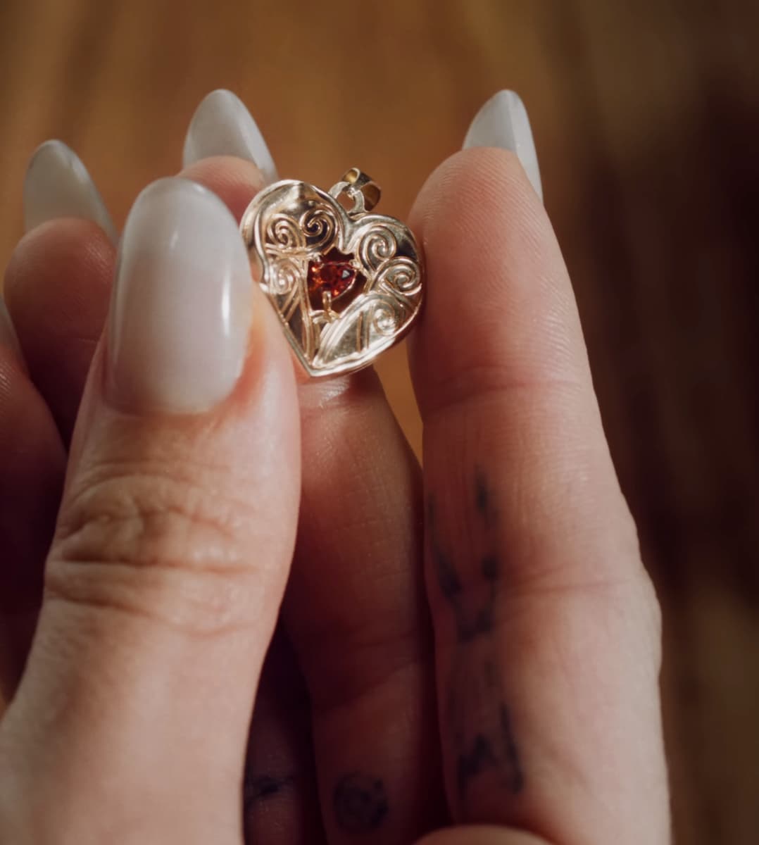 It is also the birthstone for January, not her birth month, which is September, but intriguingly, Rauw Alejandro’s birthday