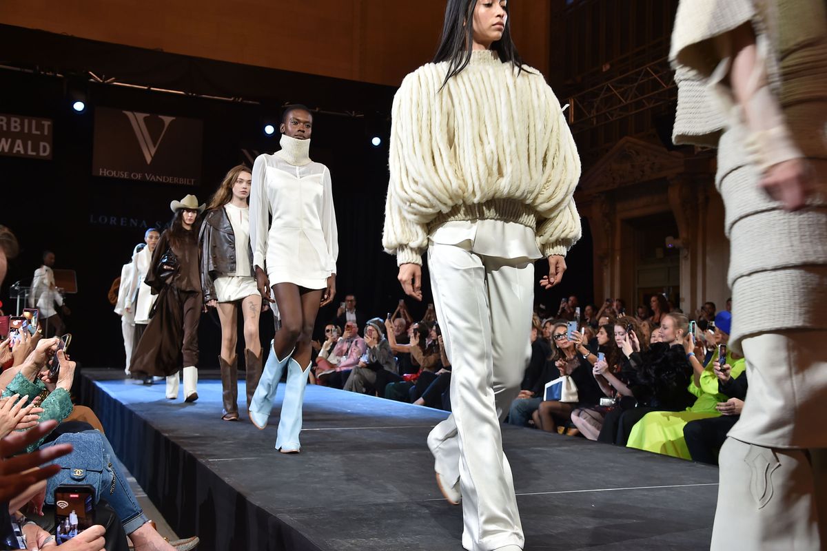 V&S Global Studio/Lorena Saravia at Vanderbilt & Seewald Global Studio Grand Central Station NYFW 