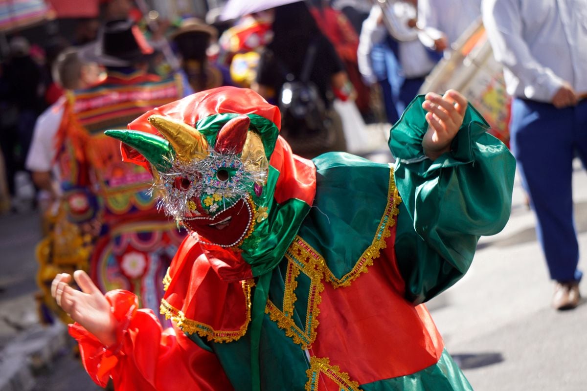 Bolivians Revelers dancing during the annual street block party know as ''Bolivian Carnival'' Eon the third day of Carnival on March 03, 2025 in Sao Paulo, Brazil. 