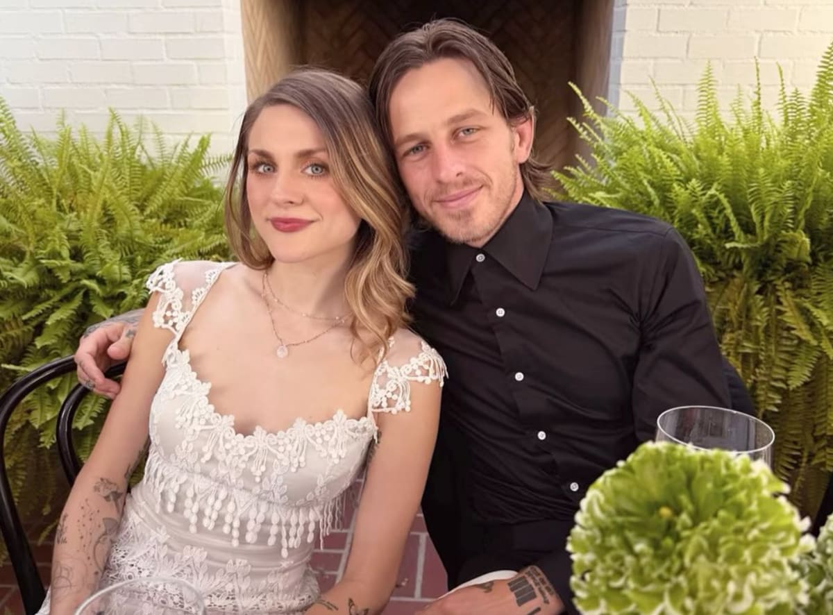 Frances Bean Cobain and Riley Hawk celebrate two years of marriage and parenthood with sweet wedding photo