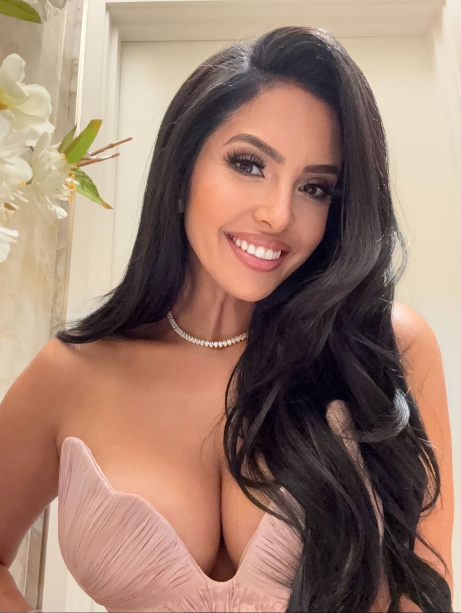 Vanessa looked stunning