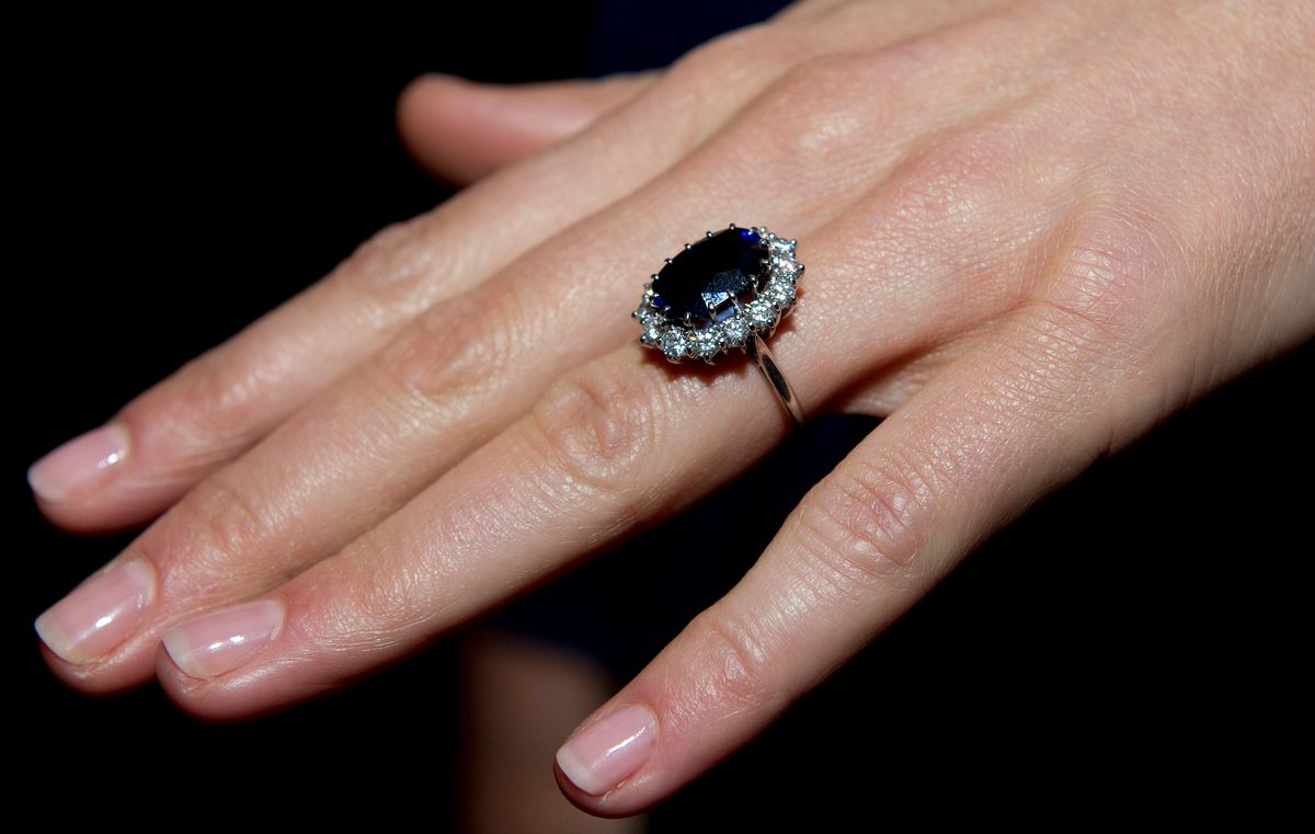 The sapphire-and-diamond engagement ring worn by Princess Kate once belonged to Princess Diana and bears a striking resemblance to Lady Celeste Primrose's new ring.