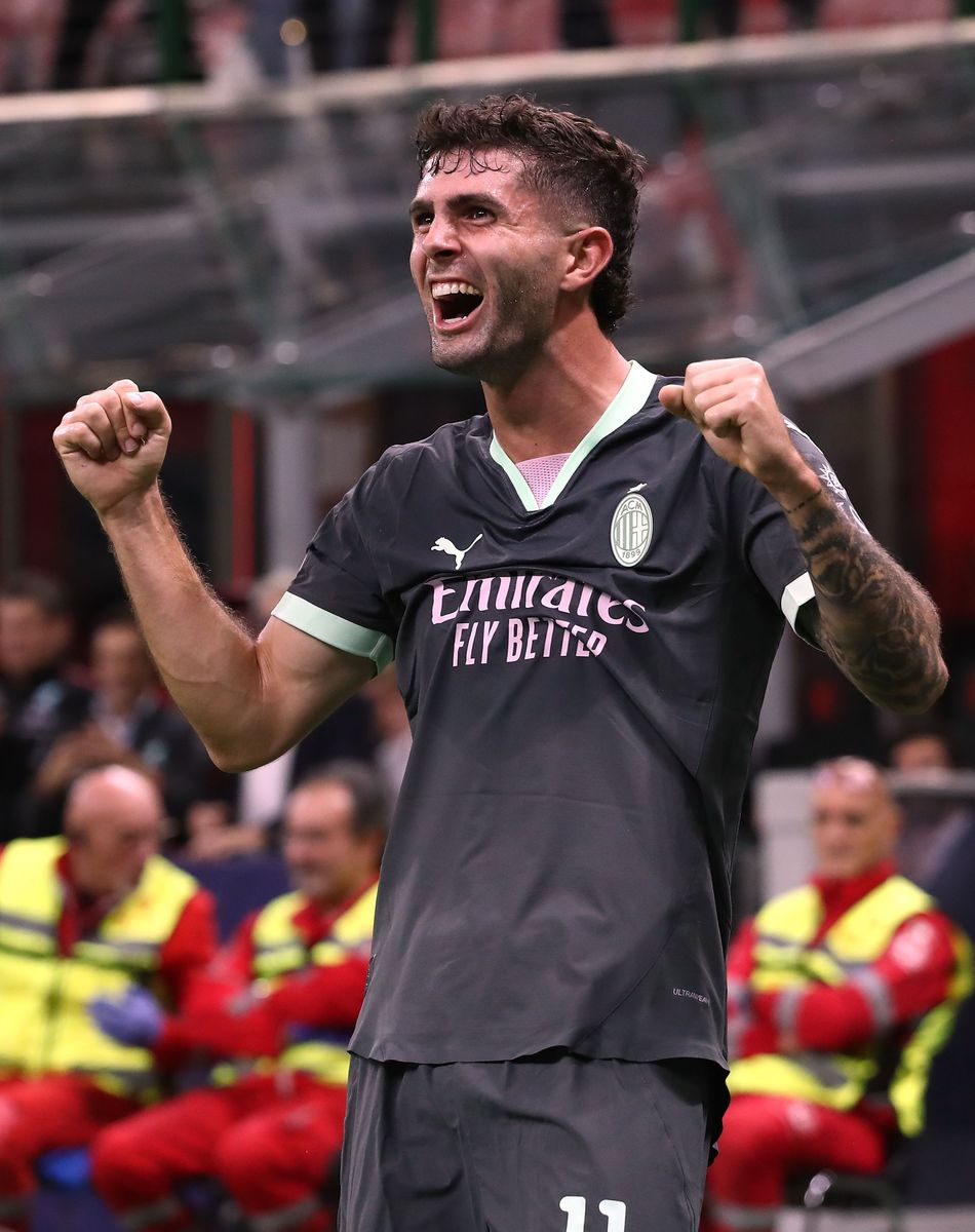 Christian Pulisic, 27, has been dating professional golfer Alexa Melton since 2024. 