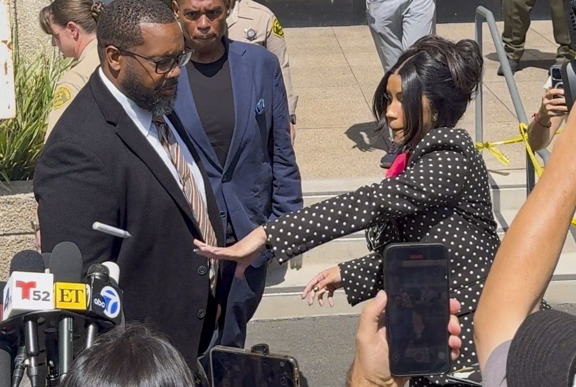 Cardi B threw a marker at a blogger who asked if she was pregnant, when she was exiting the courtroom for lunch.