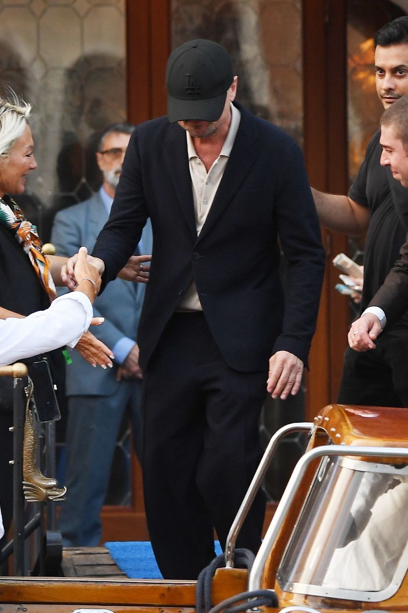 DiCaprio wore a black cap to shield his face from the camera