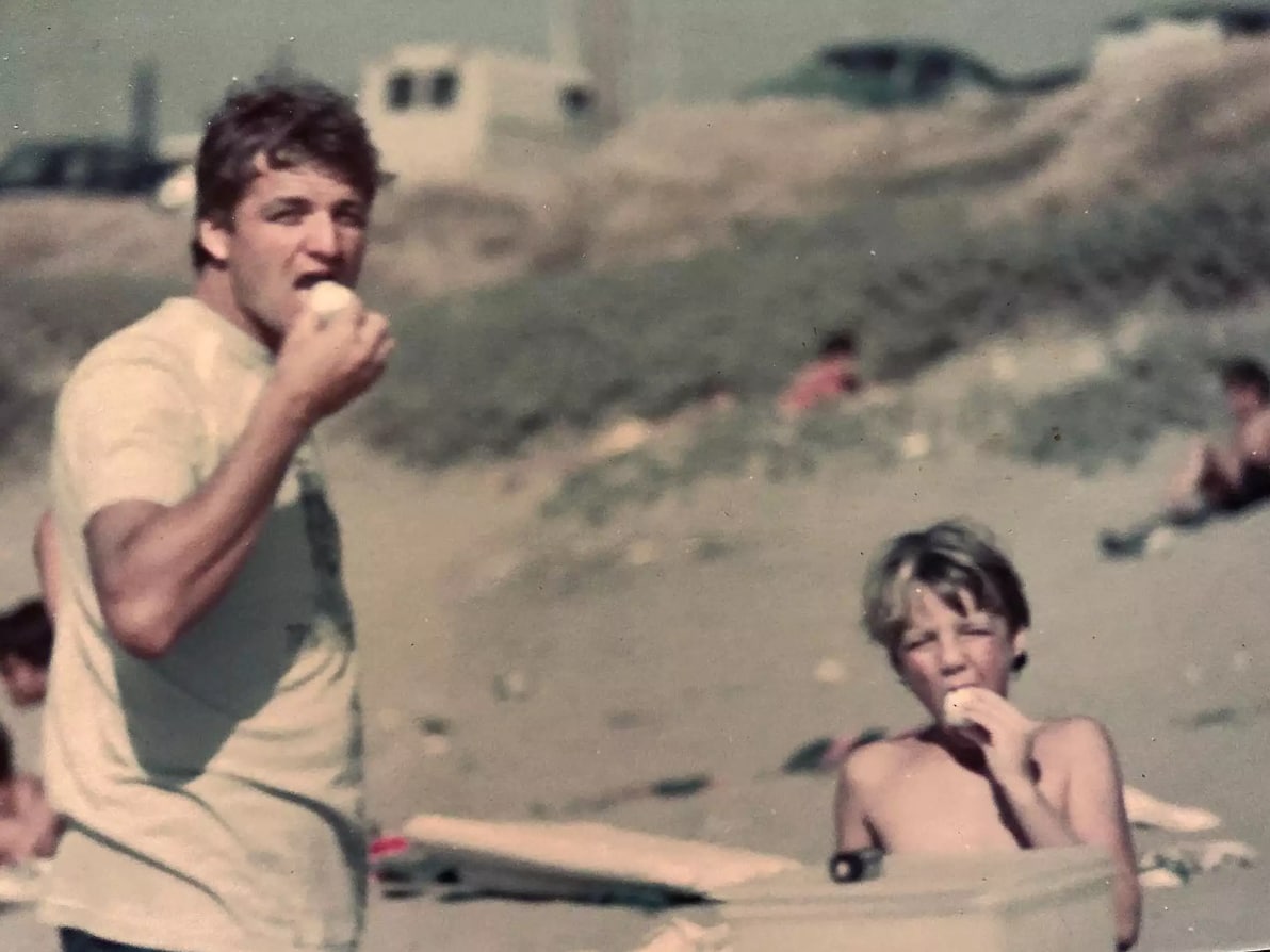 José Balmaceda and young Pedro Pascal