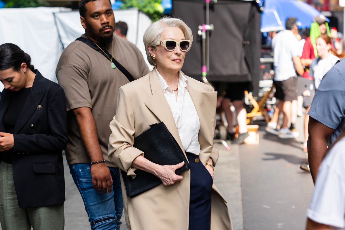 NEW YORK, NEW YORK - JULY 25: Meryl Streep is seen filming 'The Devil Wears Prada 2' in Midtown on July 25, 2025 in New York City. (Photo by TheStewartofNY/GC Images)