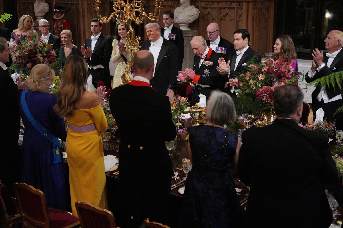 WINDSOR, ENGLAND - SEPTEMBER 17: King Charles III, the Catherine, Princess of Wales, US Secretary of State Marco Rubio and guests applaud President Donald Trump after his speech during the State Banquet at Windsor Castle for the State visit by the President of the United States of America on September 17, 2025 in Windsor, England. President Trump is in England from Sept. 16-18 on his second UK state visit, with the previous one taking place in 2019 during his first presidential term. (Photo by Yui Mok - WPA Pool/Getty Images)