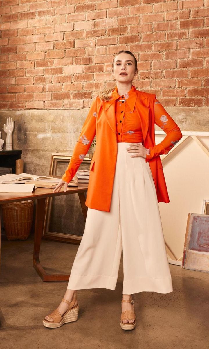 Emma Roberts' Spring Collection with DSW's Crown Vintage