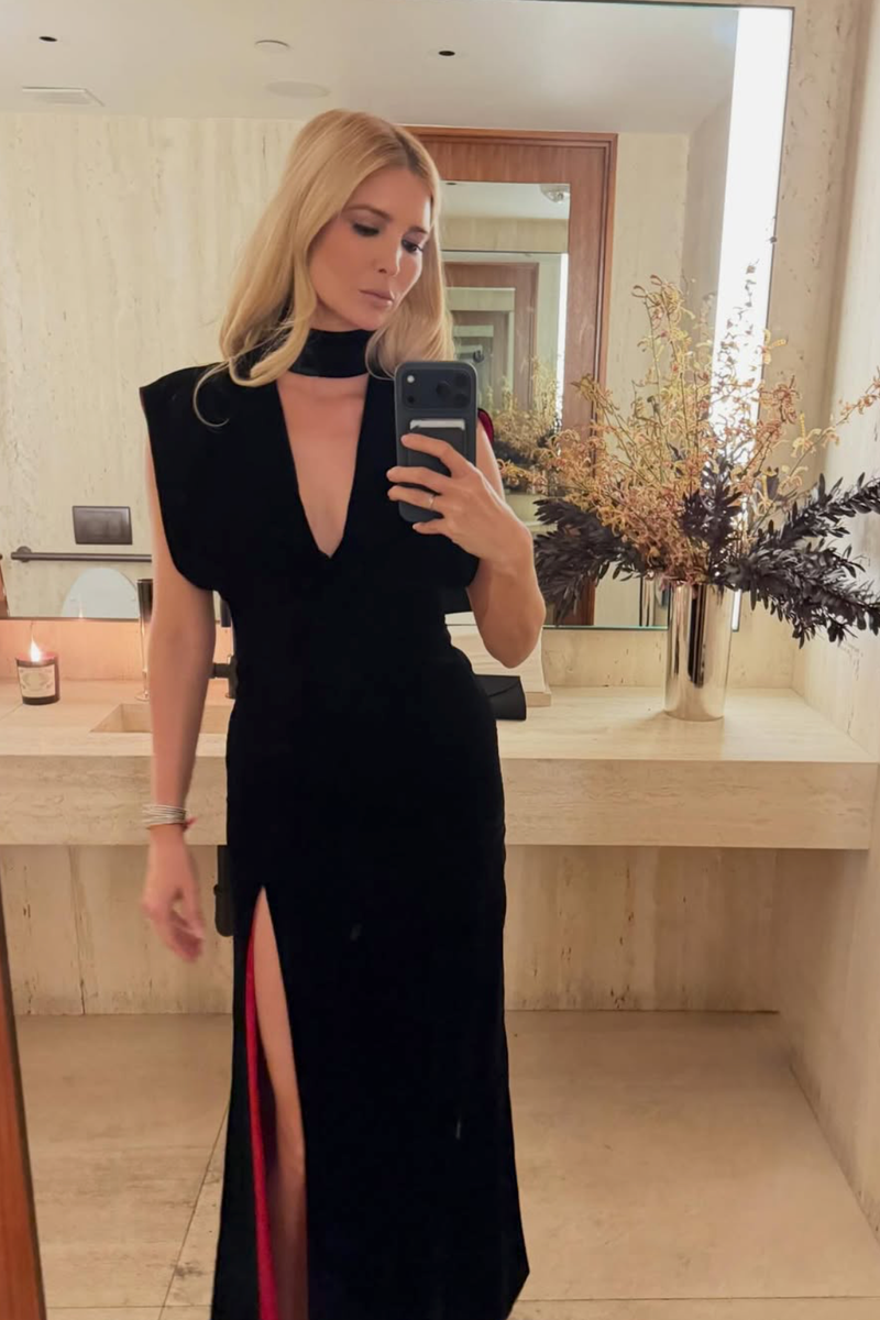 Ivanka Trump turns heads in daring slit gown and diamond jewelry on romantic NYC outing Ivanka Trump turns heads in daring slit gown and diamond jewelry on romantic NYC outing
