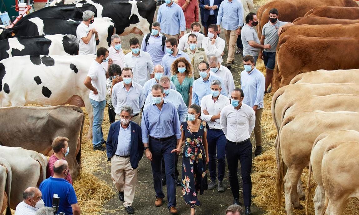 The monarchs visited the National Livestock Market in Torrelavega