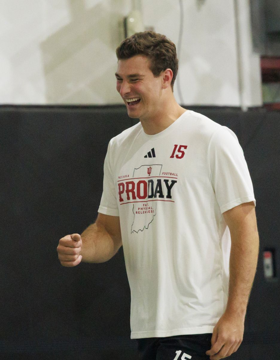 Indiana Hoosiers quarterback Fernando Mendoza (15) seen during NFL Pro Day.