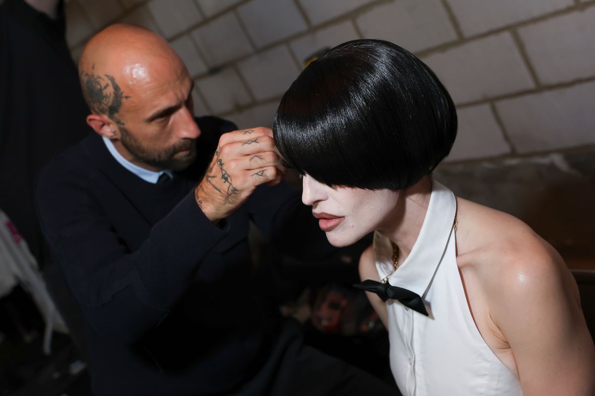 The 41-year-old debuted a jet-black bob with an asymmetrical fringe for the unconventional fashion presentation.