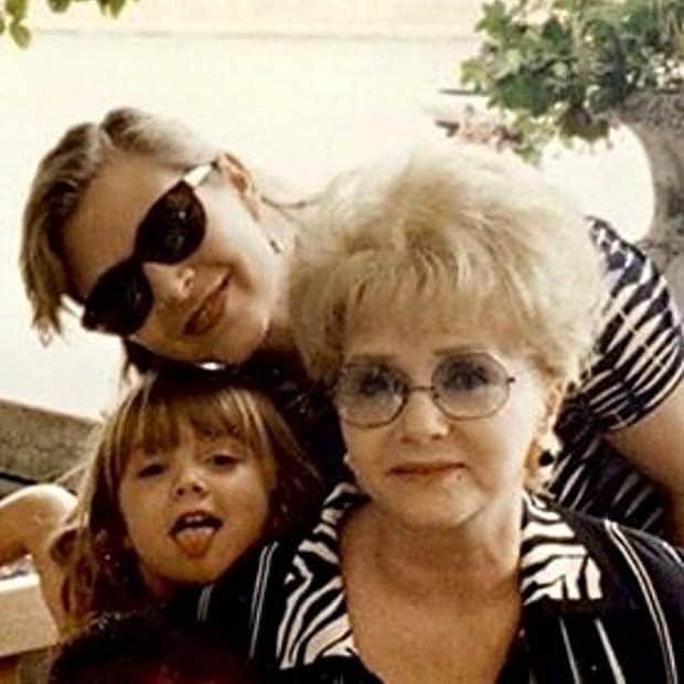 Less than a week after losing both her beloved mother and grandmother, Billie shared a touching post on her Instagram. "Receiving all of your prayers and kind words over the past week has given me strength during a time I thought strength could not exist," she wrote along with a throwback photo of the trio. "There are no words to express how much I will miss my Abadaba and my one and only Momby. Your love and support means the world to me."
Photo: Instagram/@praisethelourd