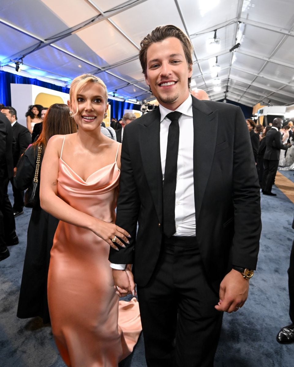 Millie Bobby Brown, Jake Bongiovi at the 31st Screen Actors Guild Awards 