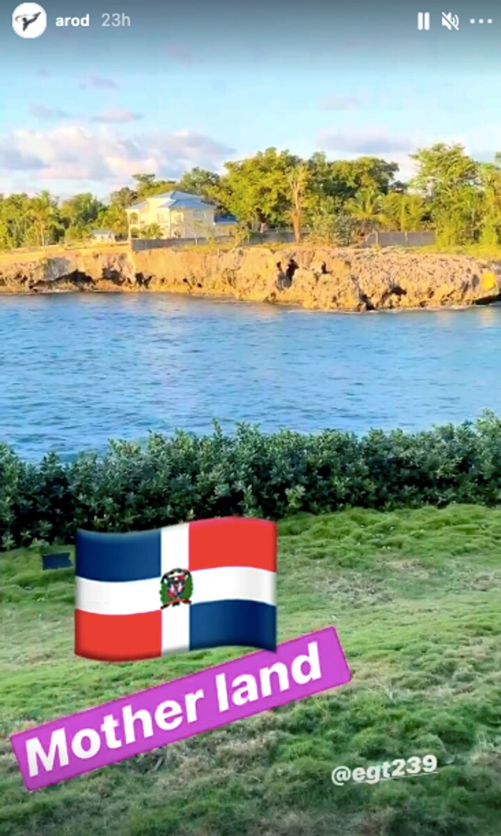 Alex Rodriguez posts from the DR