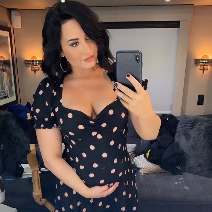 Demi Lovato baby bump