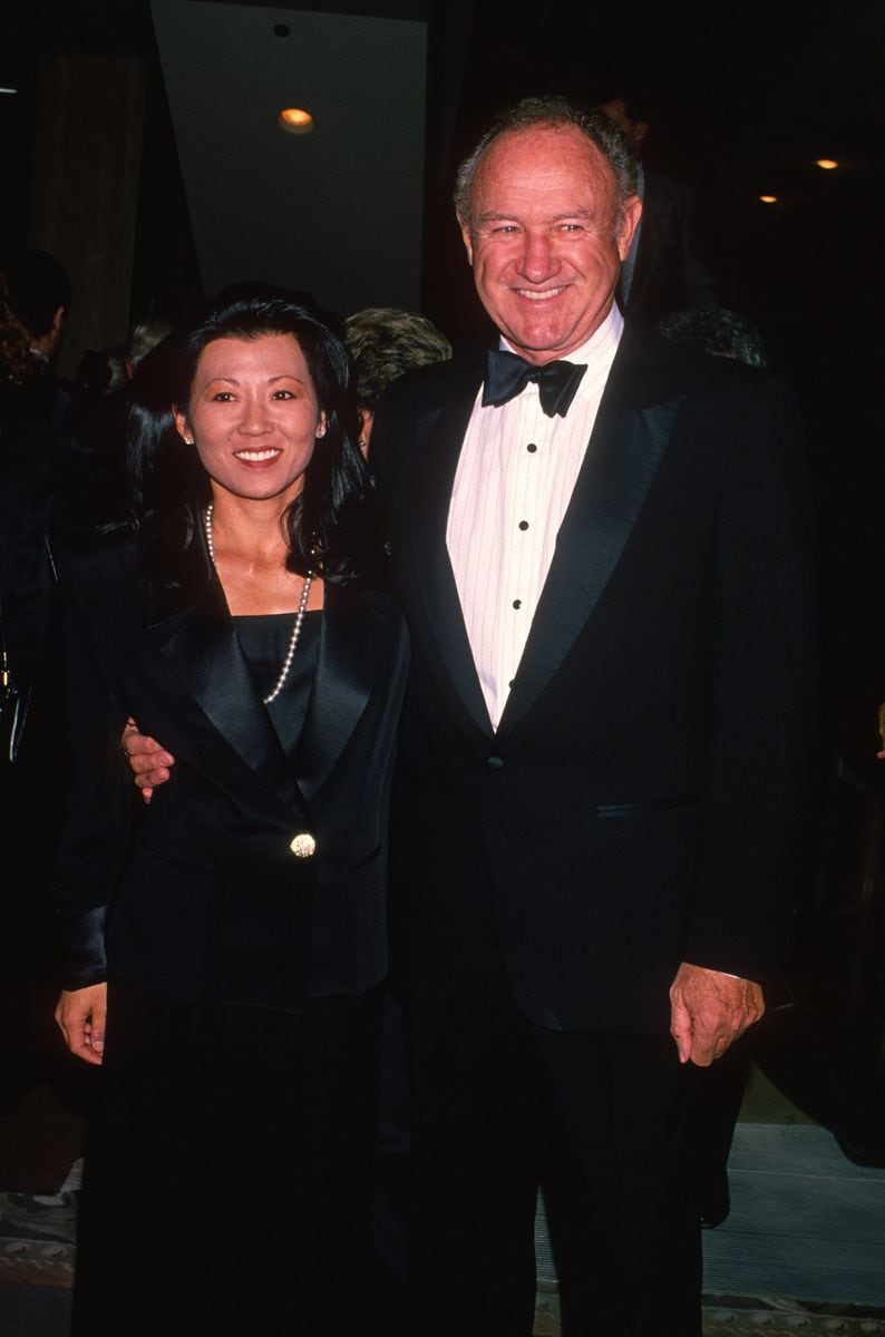 Married American couple, Classical musician Betsy Arakawaand actor Gene Hackman, attend the Thalians Ball (in honor of Liza Minnelli) at the Century Plaza Hotel, Century City, California, October 8, 1994. 