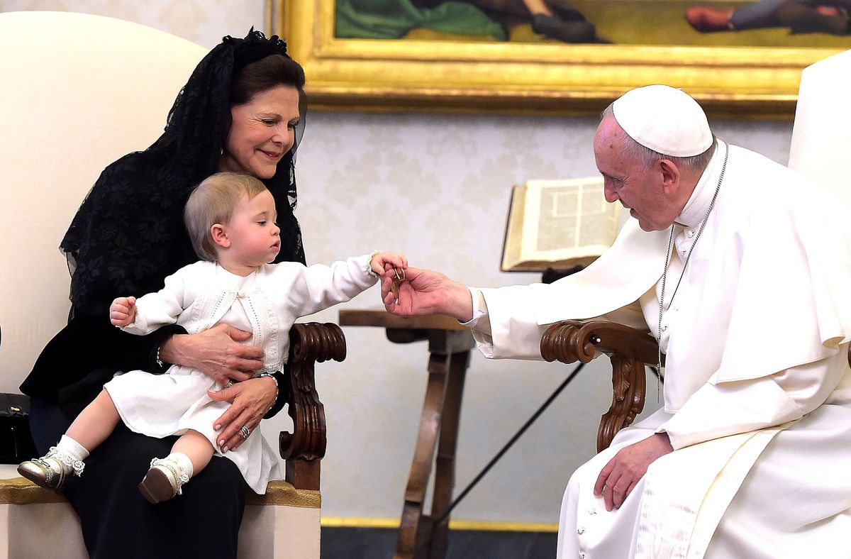 VATICAN CITY, VATICAN - APRIL 27:  Pope Francis meets Queen Silvia of Sweden and her granddaughter Princess Leonore during a private audience at the Apostolic Palace on April 27, 2015 in Vatican City, Vatican. In the afternoon the Queen will attend a meeting on the theme of human trafficking at the Vatican.  (Photo by Vatican Pool/Getty Images)