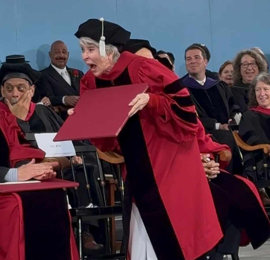 Rita Moreno honored with Honorary Doctorate from Harvard