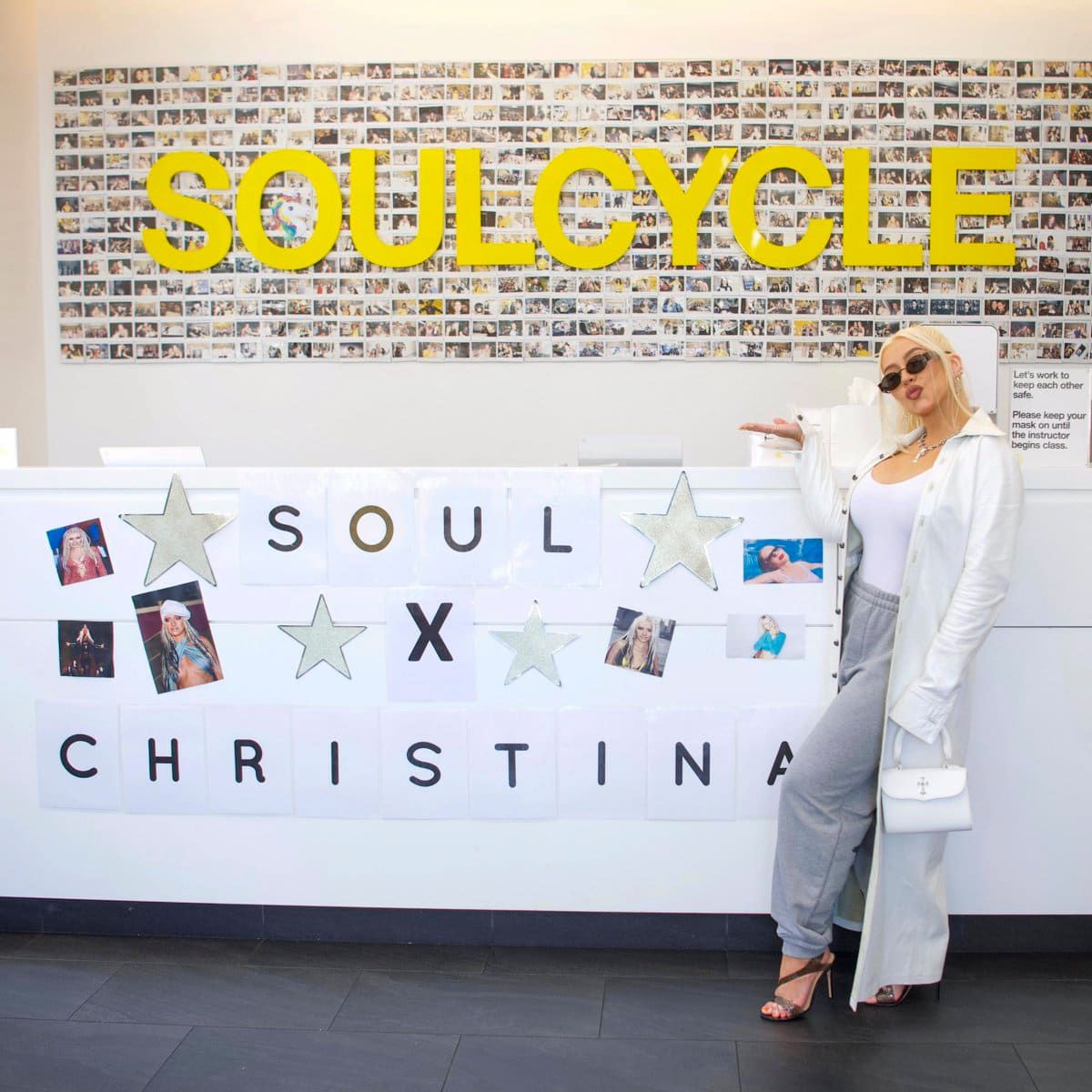 Christina Aguilera surprises fans taking an Xtina SoulCycle class