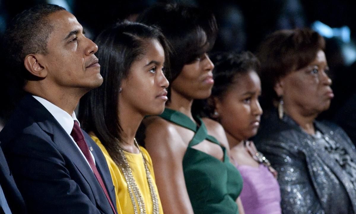 US President Barack Obama (L), First Lad