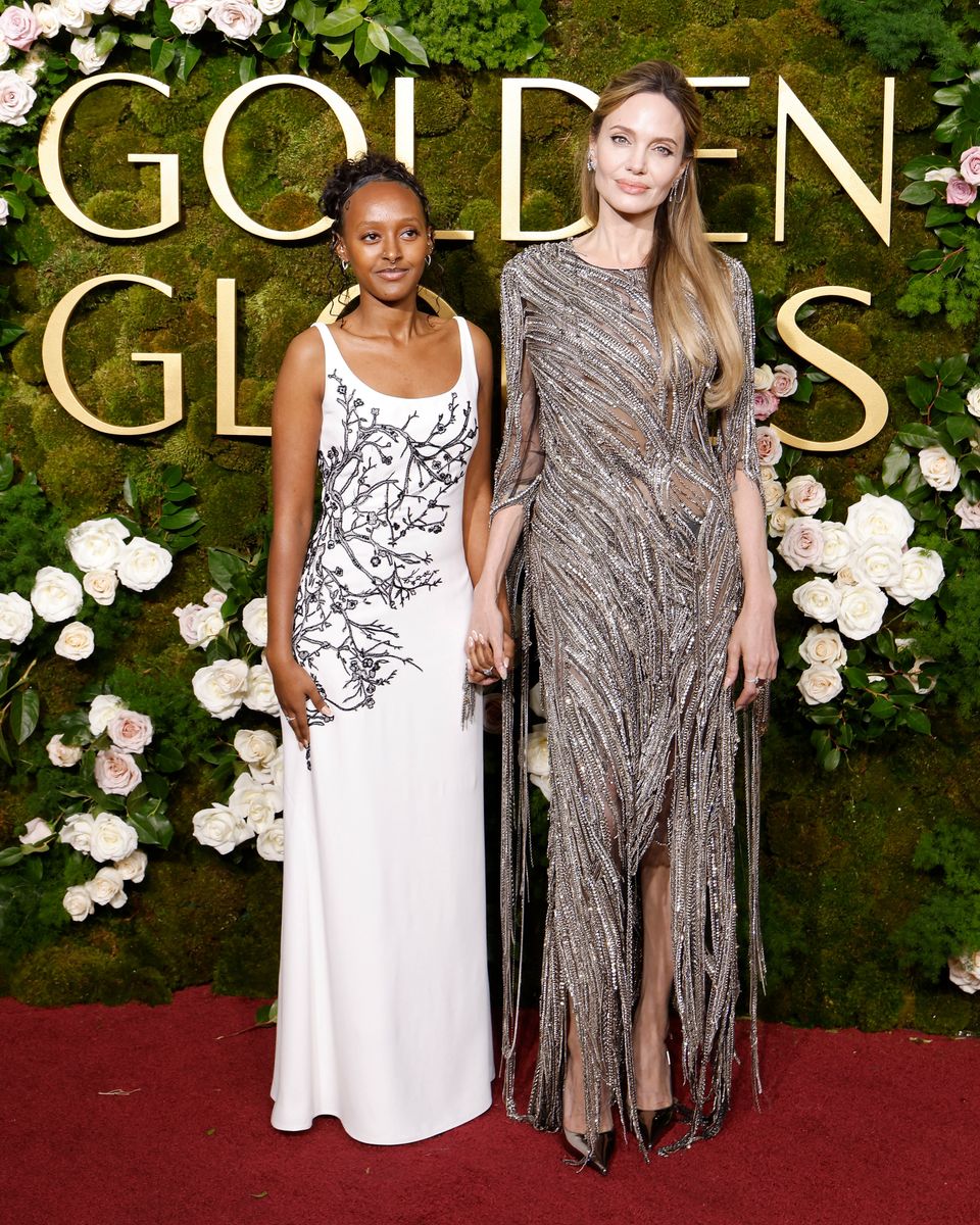 Angelina Jolie’s daughter Zahara celebrated her graduation from Spelman College while subtly signaling distance from Brad Pitt by using the name “Zahara Marley Jolie” during the ceremony.