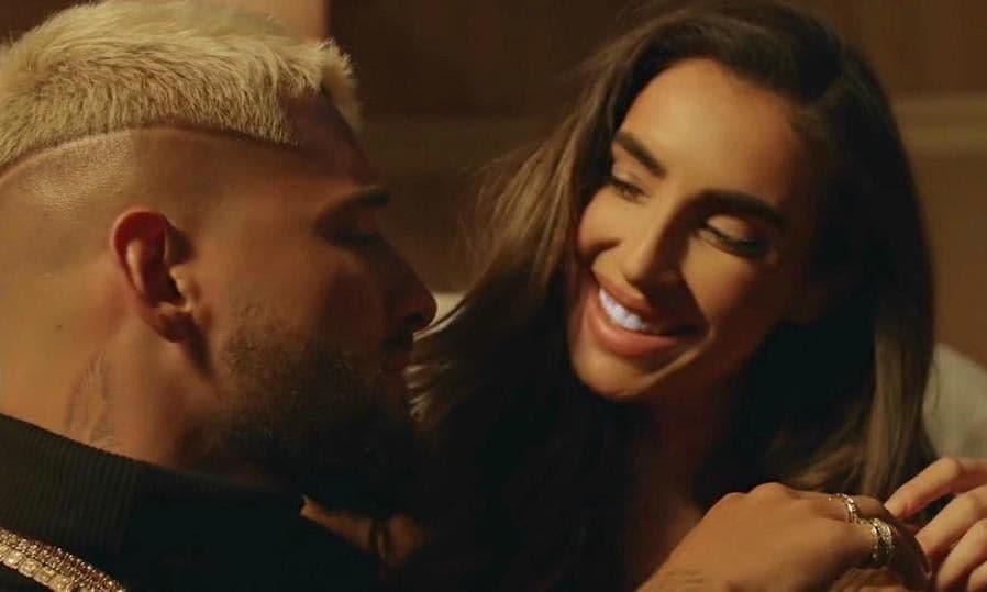 Maluma Que Pena music video Kelly Karloff