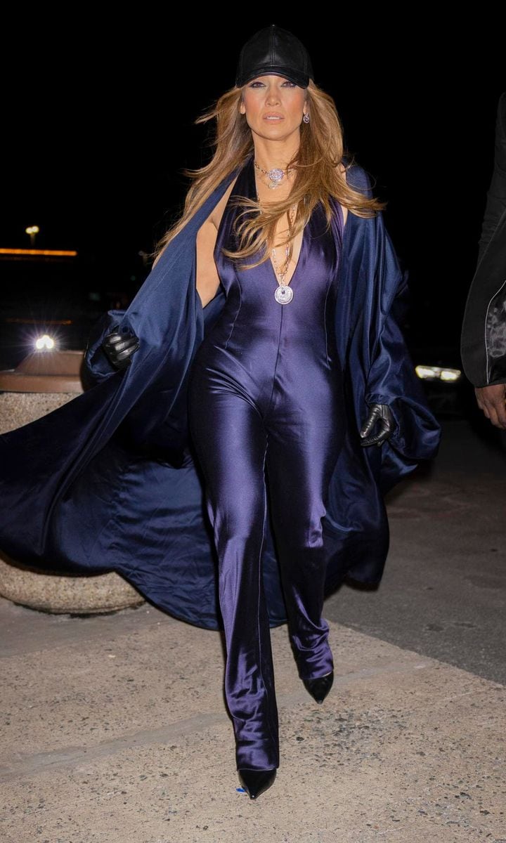 Jumpsuit jennifer lopez on sale