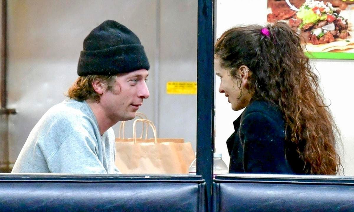 Rosalia and Jeremy Allen White