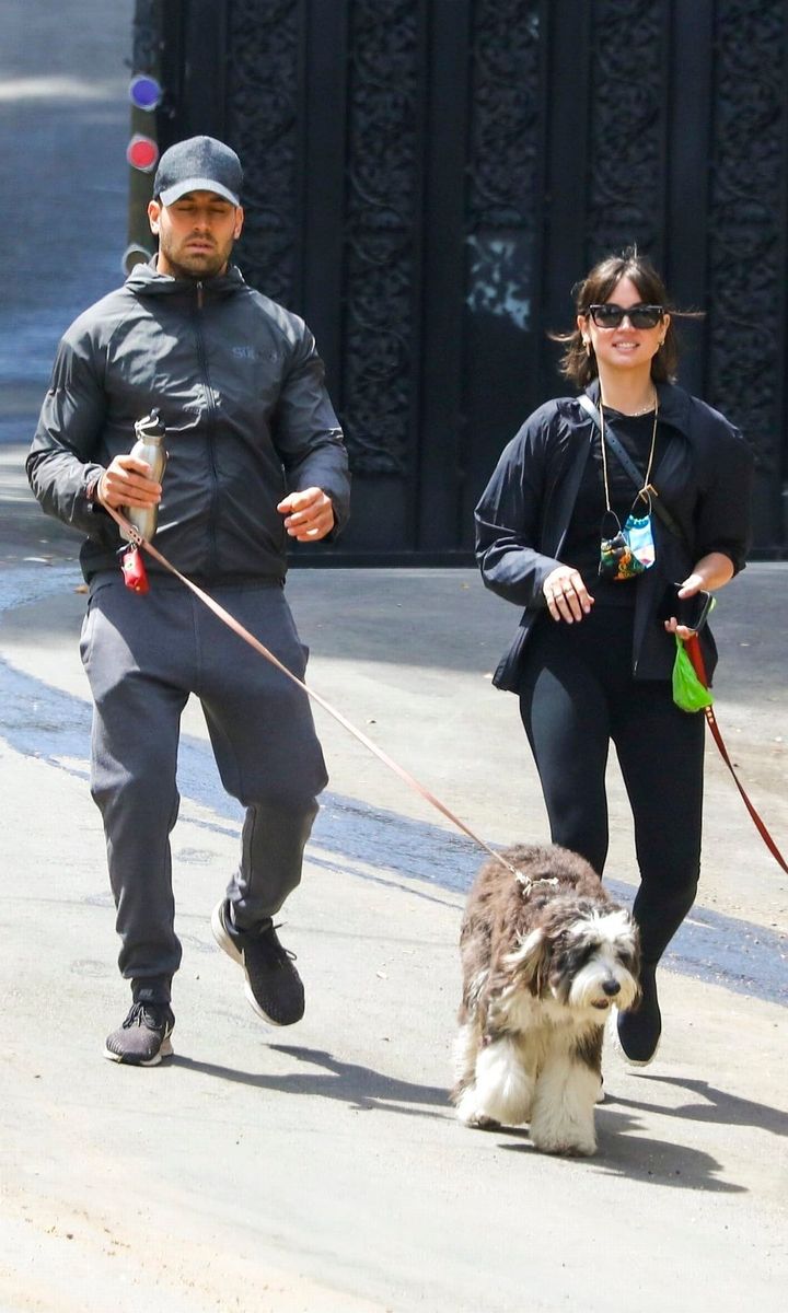 Ana de Armas and mystery man