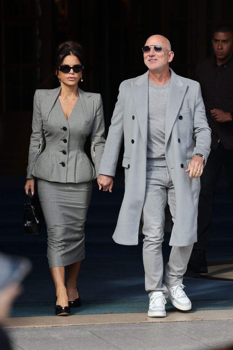 Lauren Sánchez and Jeff Bezos’ coordinated look in Paris: a vintage 1995 Galliano that’s turning heads
