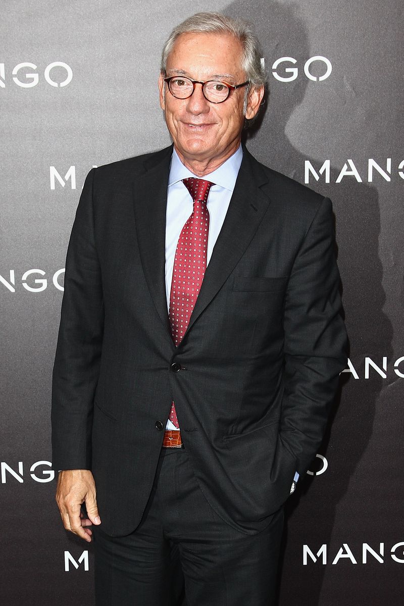 Isak Andic’s longtime partner told a Spanish judge the Mango founder planned a new will that would reduce his children’s inheritance through a charitable foundation, adding another twist to the homicide investigation surrounding his death.