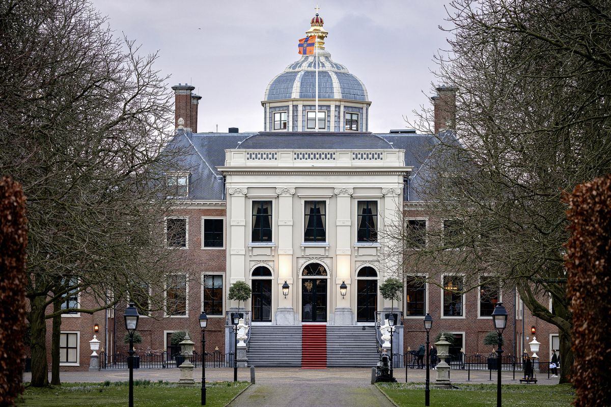 Willem-Alexander, Máxima and their three daughters moved into the palace on January 13, 2019, following an extensive renovation.