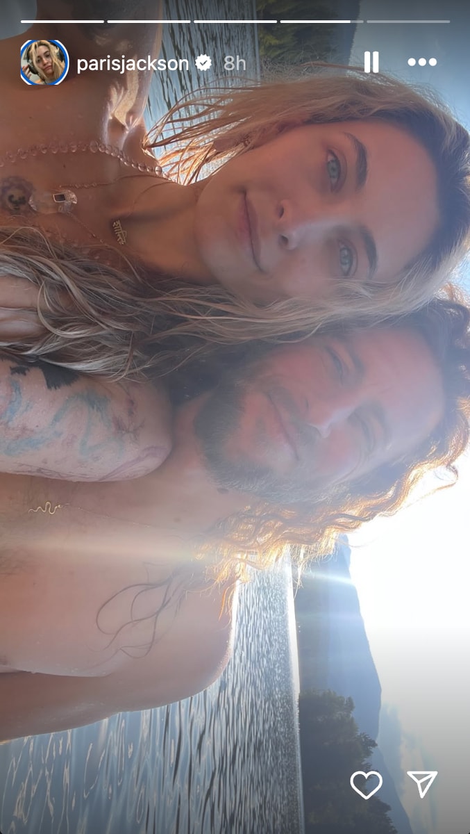 Paris and Justin Long looked happier than ever during an intimate moment