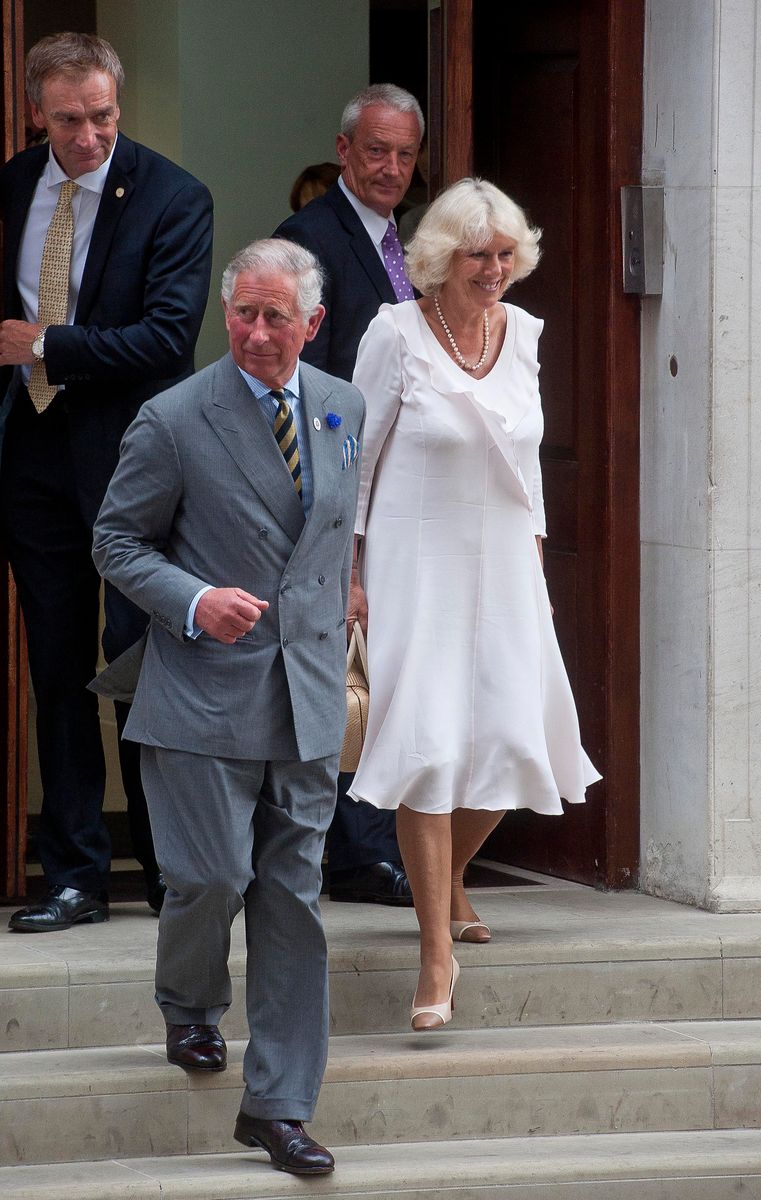 LONDON, UNITED KINGDOM - JULY 23: Prince Charles, Prince of Wales and Camilla, Duchess of Cornwall leave The Lindo Wing after visiting The Duke and Duchess Of Cambridge and their newborn son at St Mary's Hospital  at St Mary's Hospital on July 23, 2013 in London, England. (Photo by Niki Nikolova/FilmMagic)