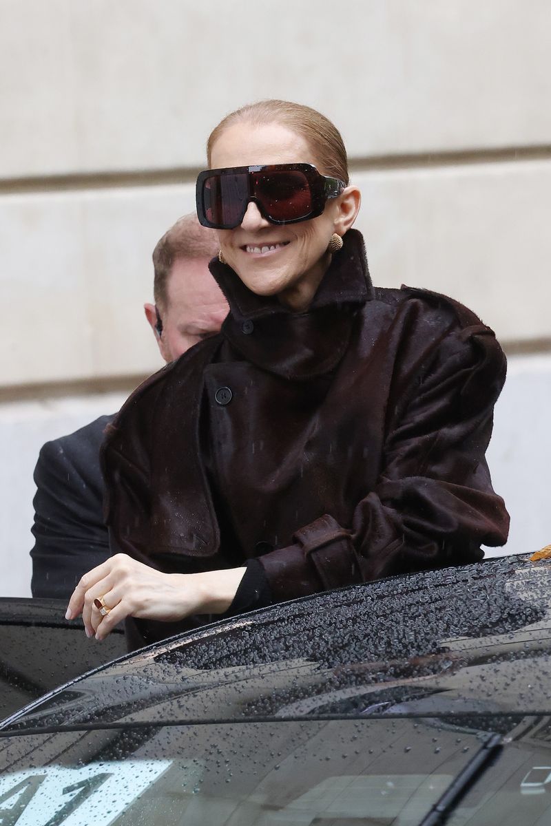Celine Dion leaving her hotel during Day Three of Paris Fashion Week - Womenswear Spring/Summer 2027 on September 30, 2026 in Paris, France.